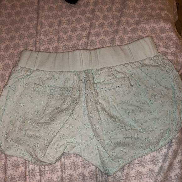 Patterned shorts - Picture 2 of 3